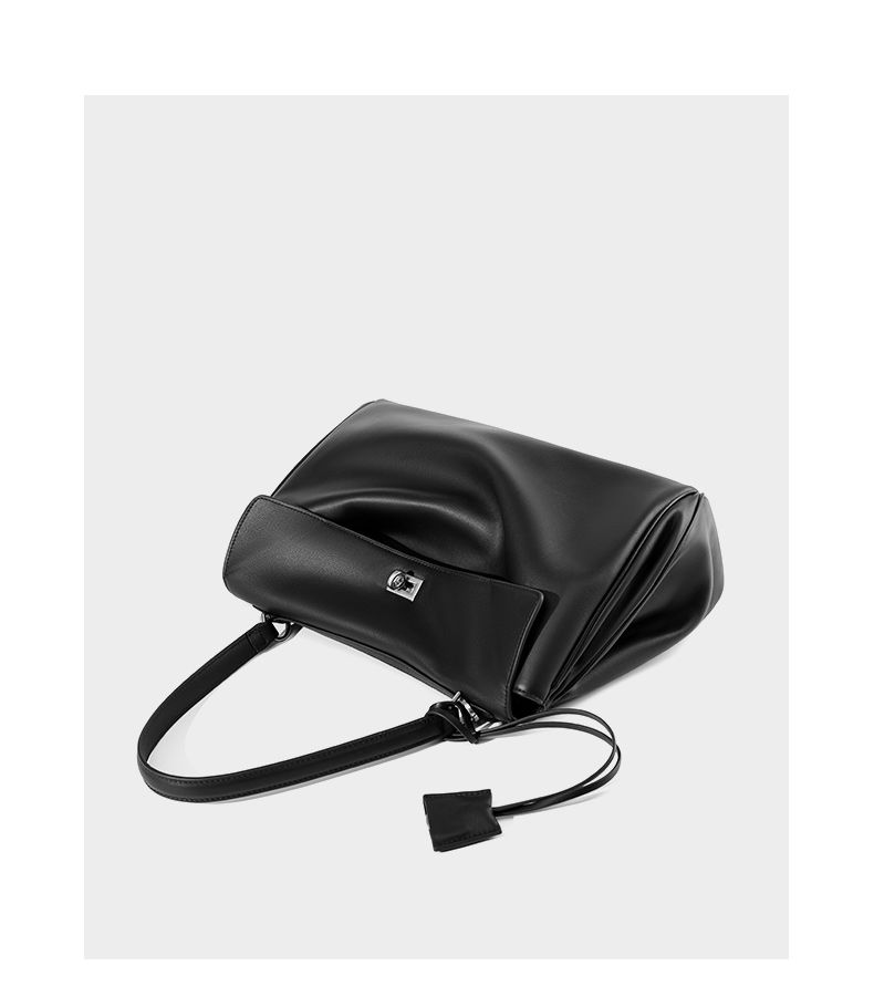 leather messenger bag