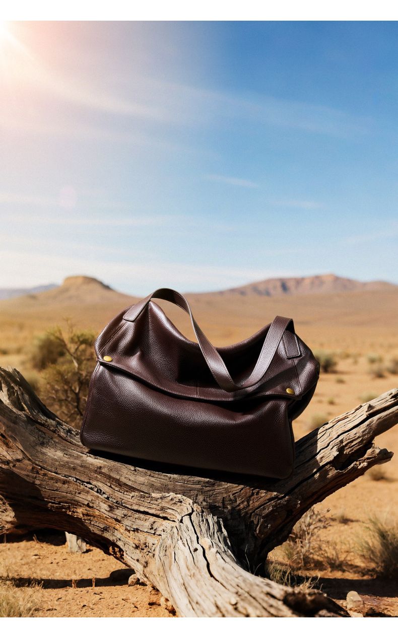 leather tote bag