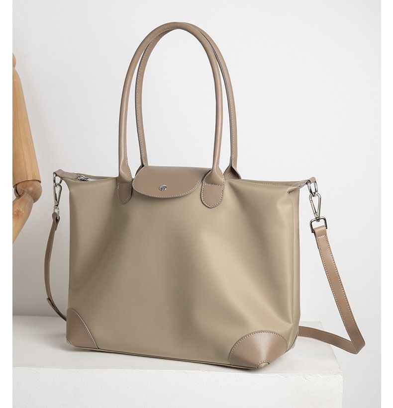 chain strap bag