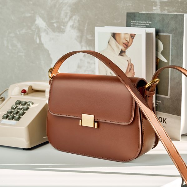 Girls niche design bag armpit bag genuine leather female new fashion tofu bag shoulder messenger bag