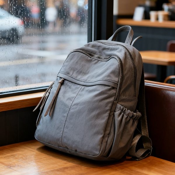 New Soft Oxford Cloth Fashionable Women's Backpack College Campus Style Versatile Waterproof School Bag for Girls
